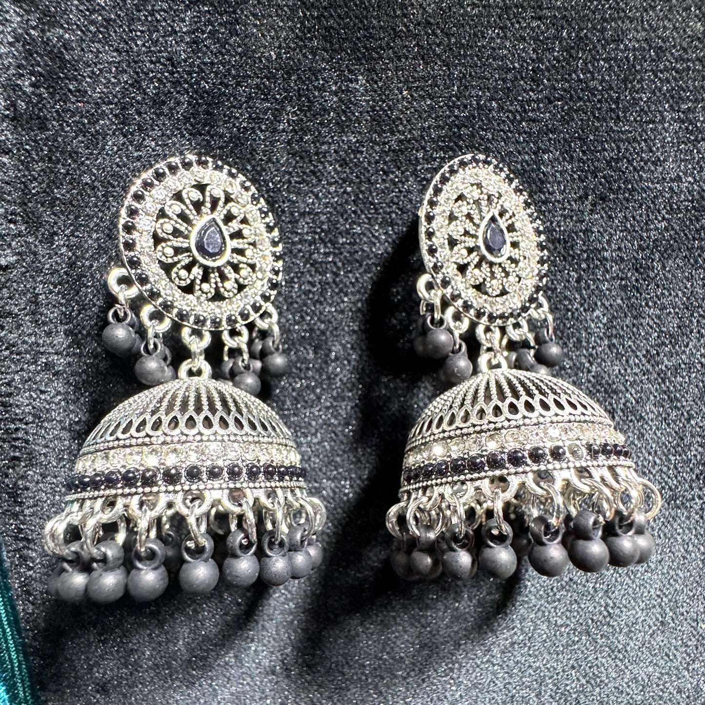 New Beautiful Design Women Jhumka EarRings
