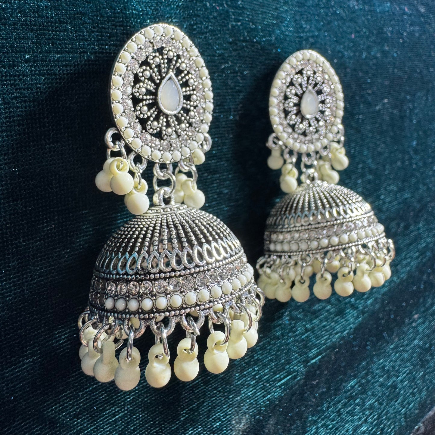 New Beautiful Design Women Jhumka EarRings